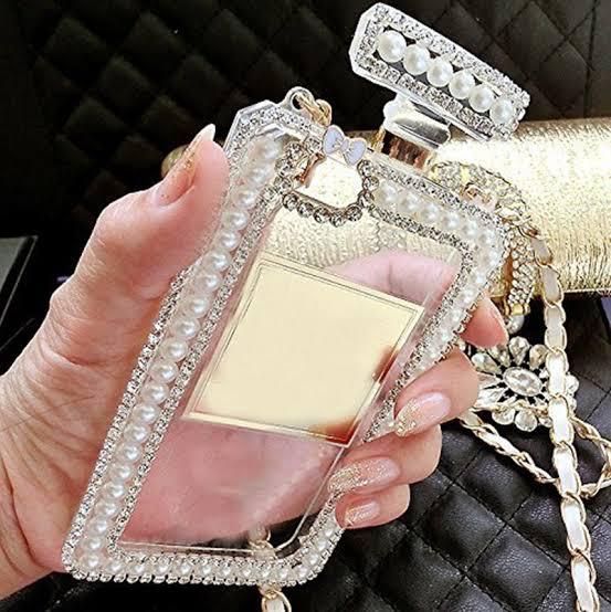 Transparent Pearl Chain Case