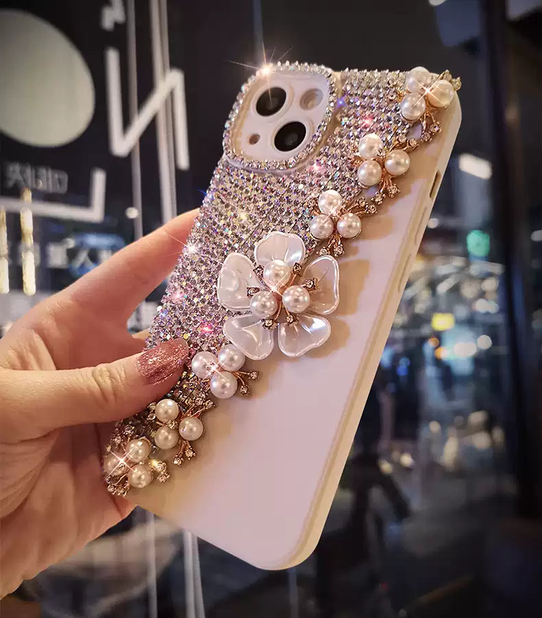 Royal Pearl Floral Diamond Case